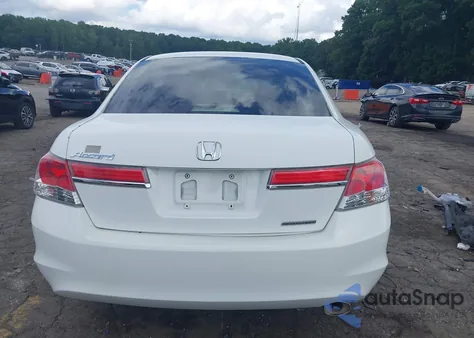 2012 Honda Accord 2.4 Se z USA, uszkodzony, nr VIN 1HGCP2F63CA136560